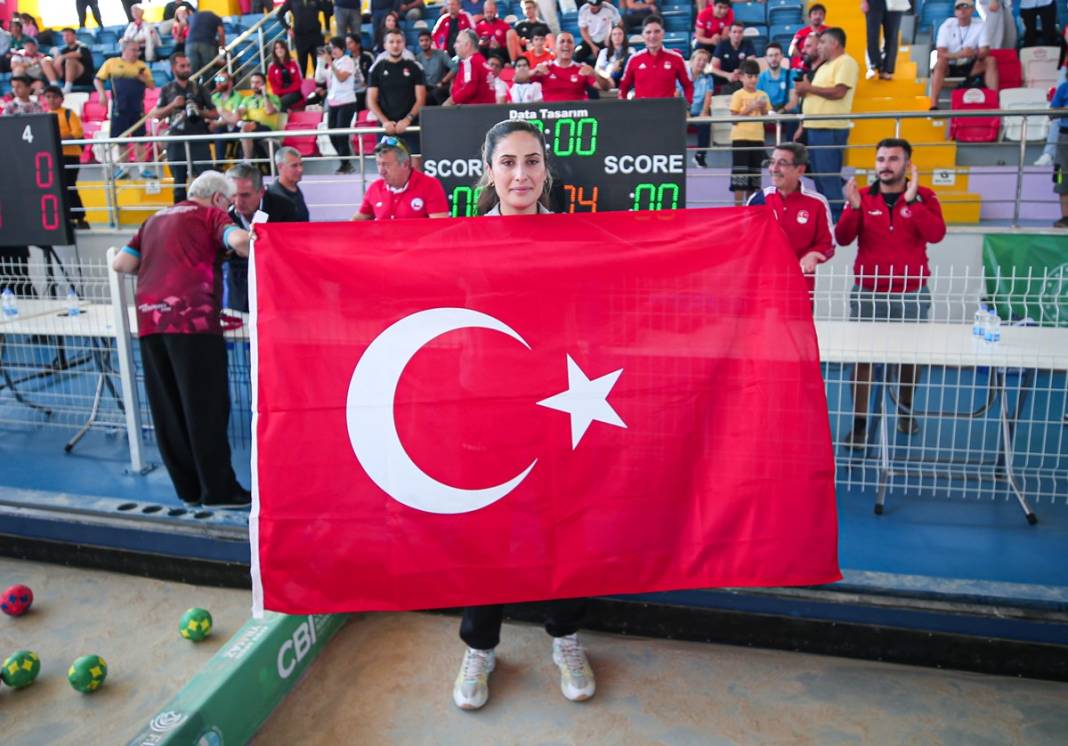 Milli bocceci Eda Sayak'tan altın madalya 9